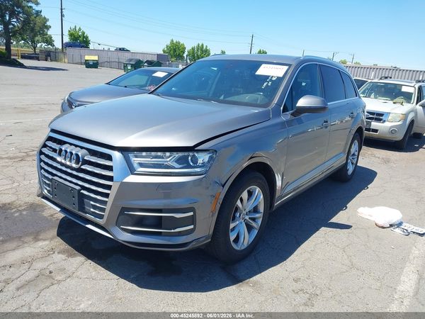 2017 AUDI Q7 3.0T PREMIUM