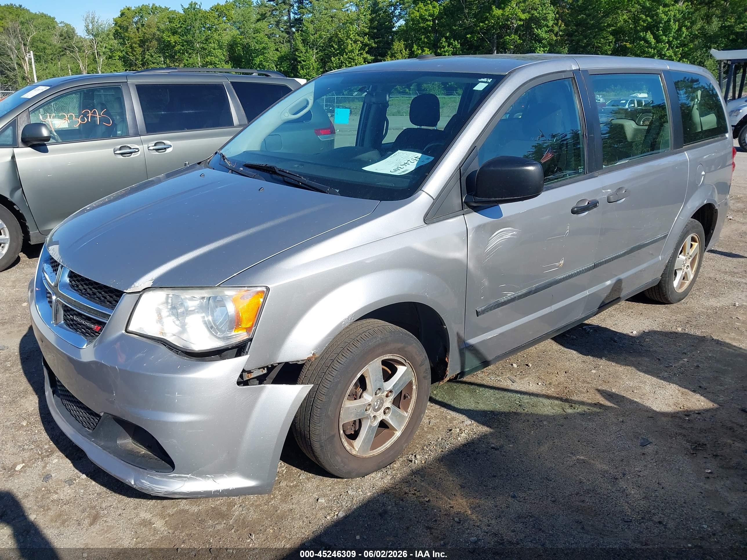 2013 DODGE GRAND CARAVAN AMERICAN VALUE PKG — I2