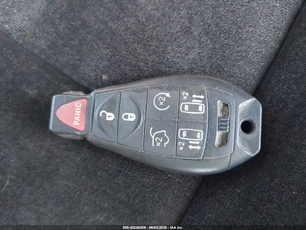 2013 DODGE GRAND CARAVAN AMERICAN VALUE PKG — I11