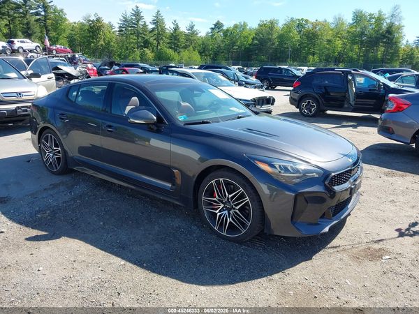2022 KIA STINGER GT1