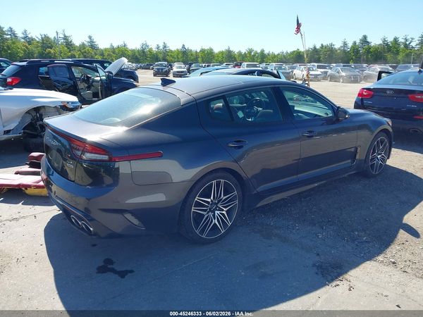 2022 KIA STINGER GT1
