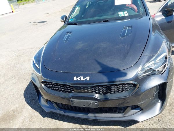2022 KIA STINGER GT1