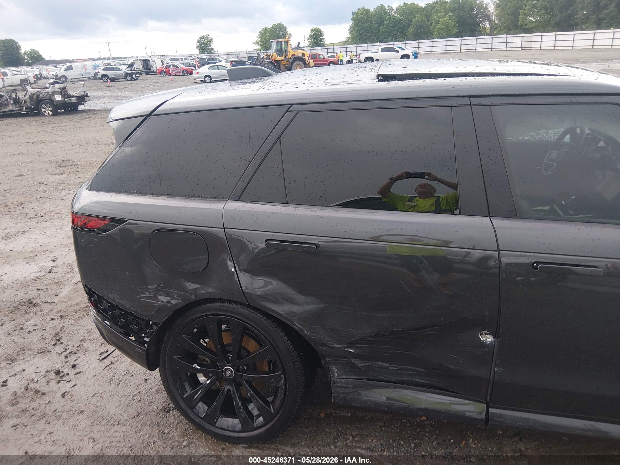 2025 LAND ROVER RANGE ROVER SPORT P530 DYNAMIC SE
