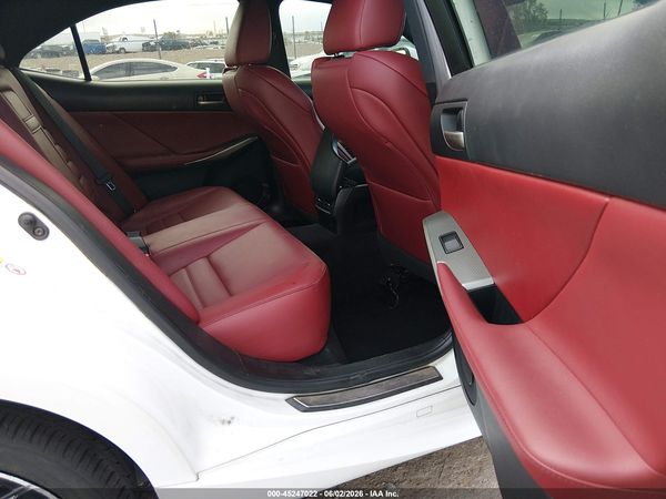 2017 LEXUS IS 200T