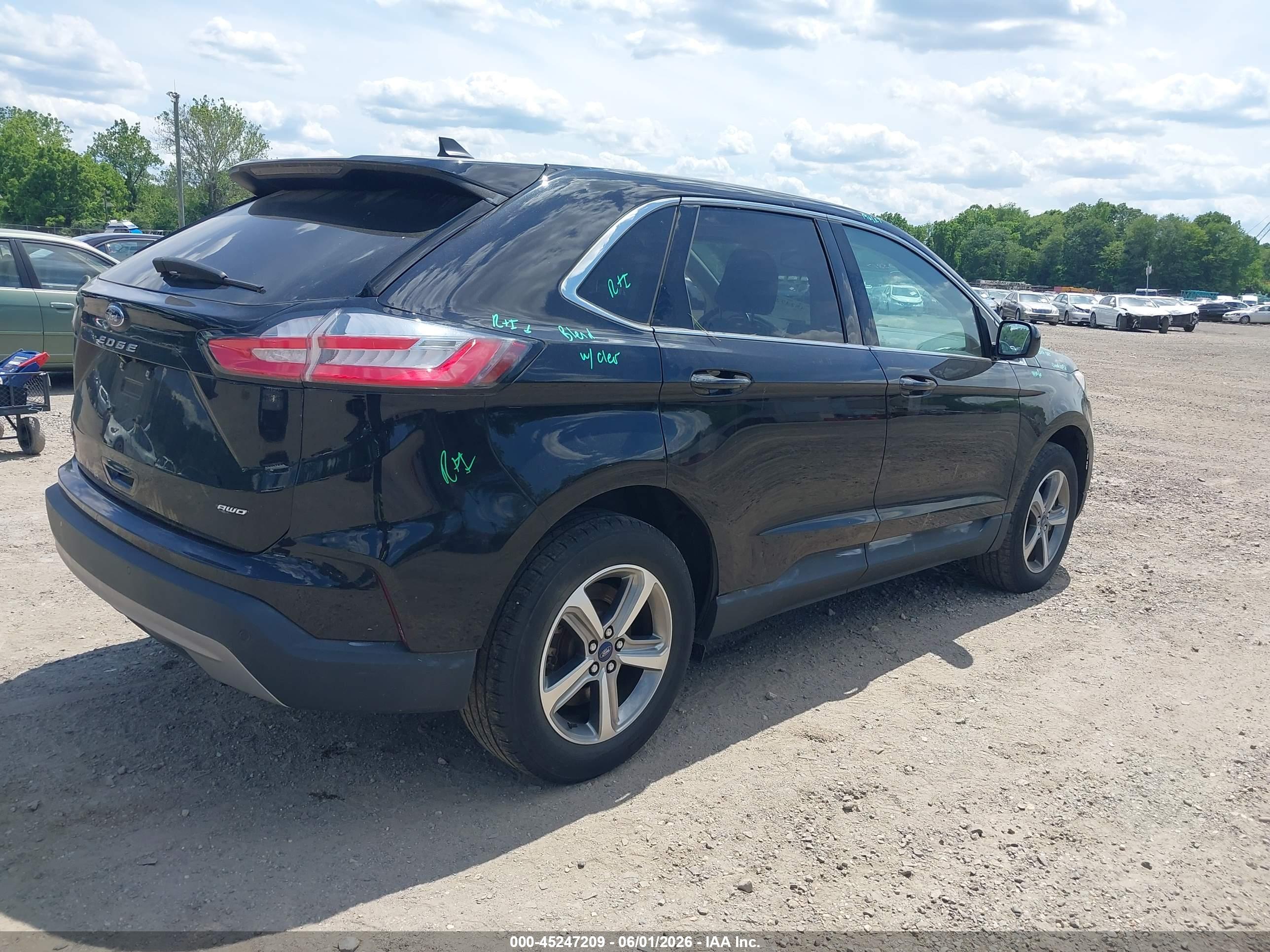 2021 FORD EDGE SEL — I4