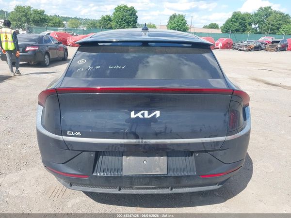 2023 KIA EV6 WIND