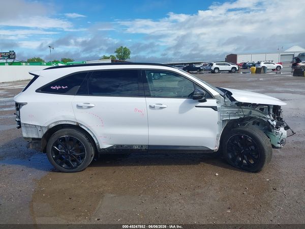 2022 KIA SORENTO SX