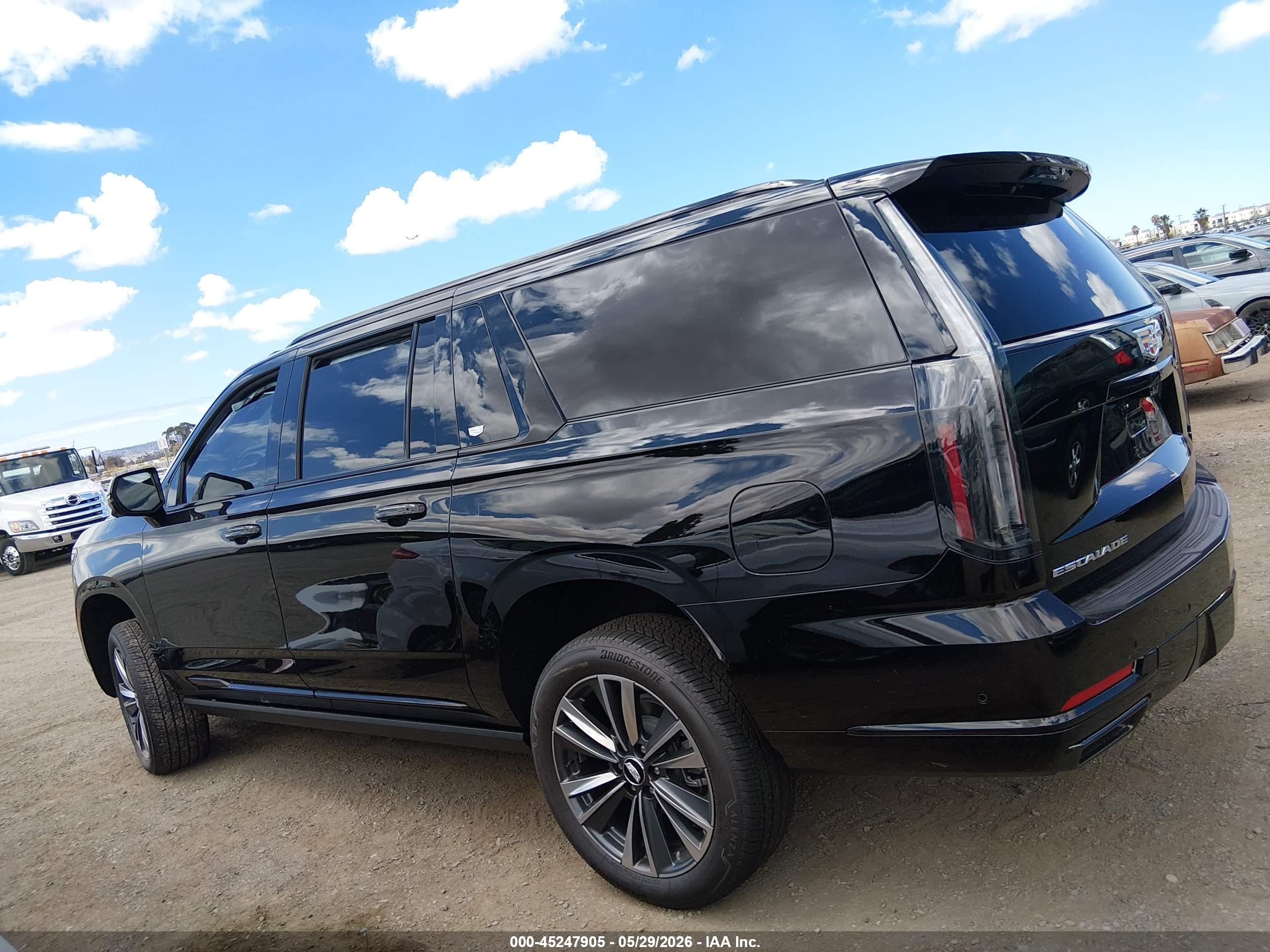2026 CADILLAC ESCALADE ESV SPORT
