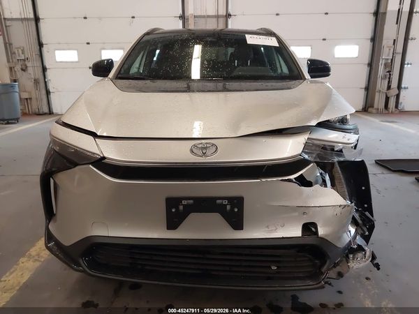 2025 TOYOTA BZ4X XLE