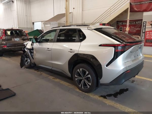 2025 TOYOTA BZ4X XLE