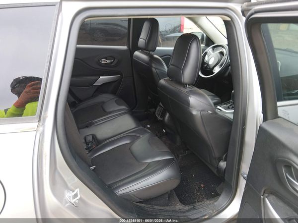 2018 JEEP CHEROKEE LATITUDE PLUS 4X4