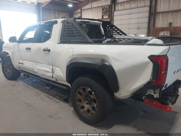 2025 TOYOTA TACOMA HYBRID TRAILHUNTER