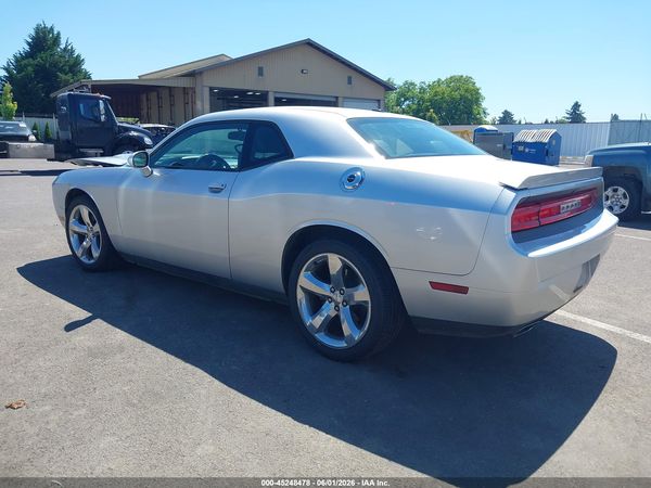 2012 DODGE CHALLENGER SXT