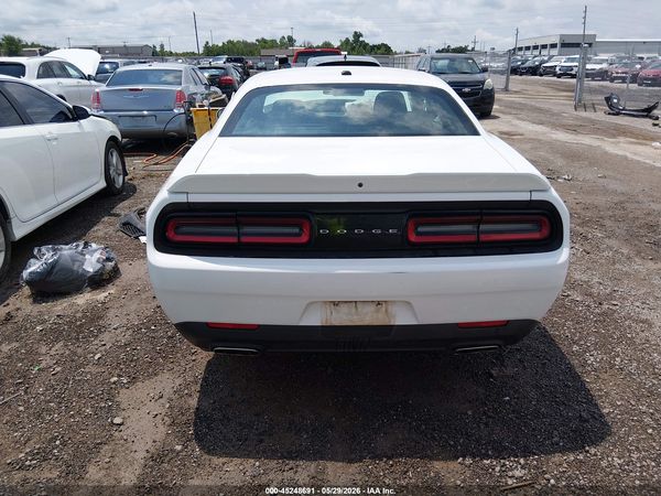 2022 DODGE CHALLENGER SXT