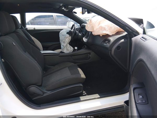 2022 DODGE CHALLENGER SXT