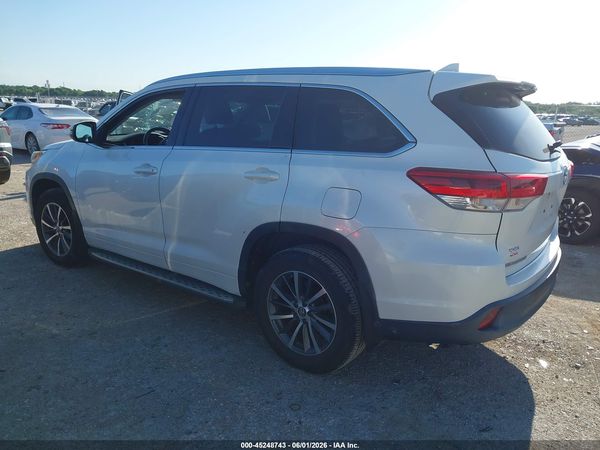 2018 TOYOTA HIGHLANDER XLE