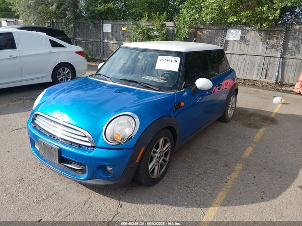 2012 MINI COOPER