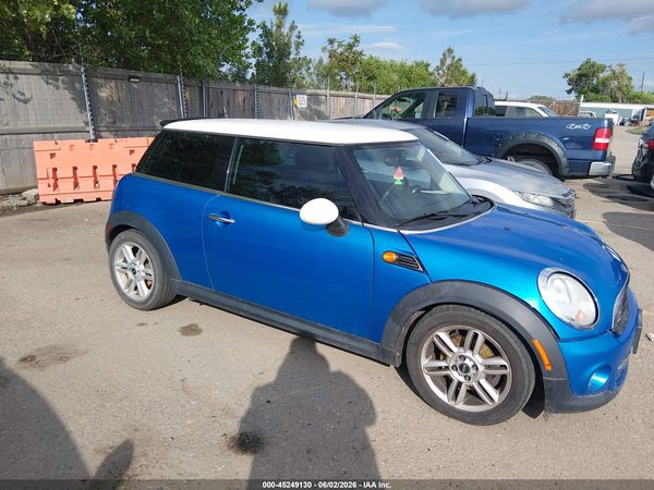 2012 MINI COOPER
