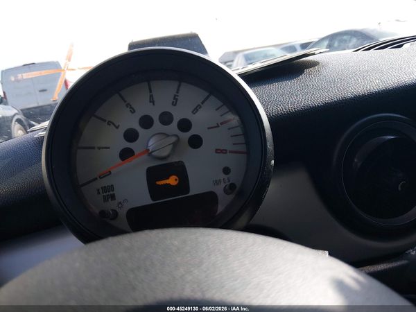 2012 MINI COOPER