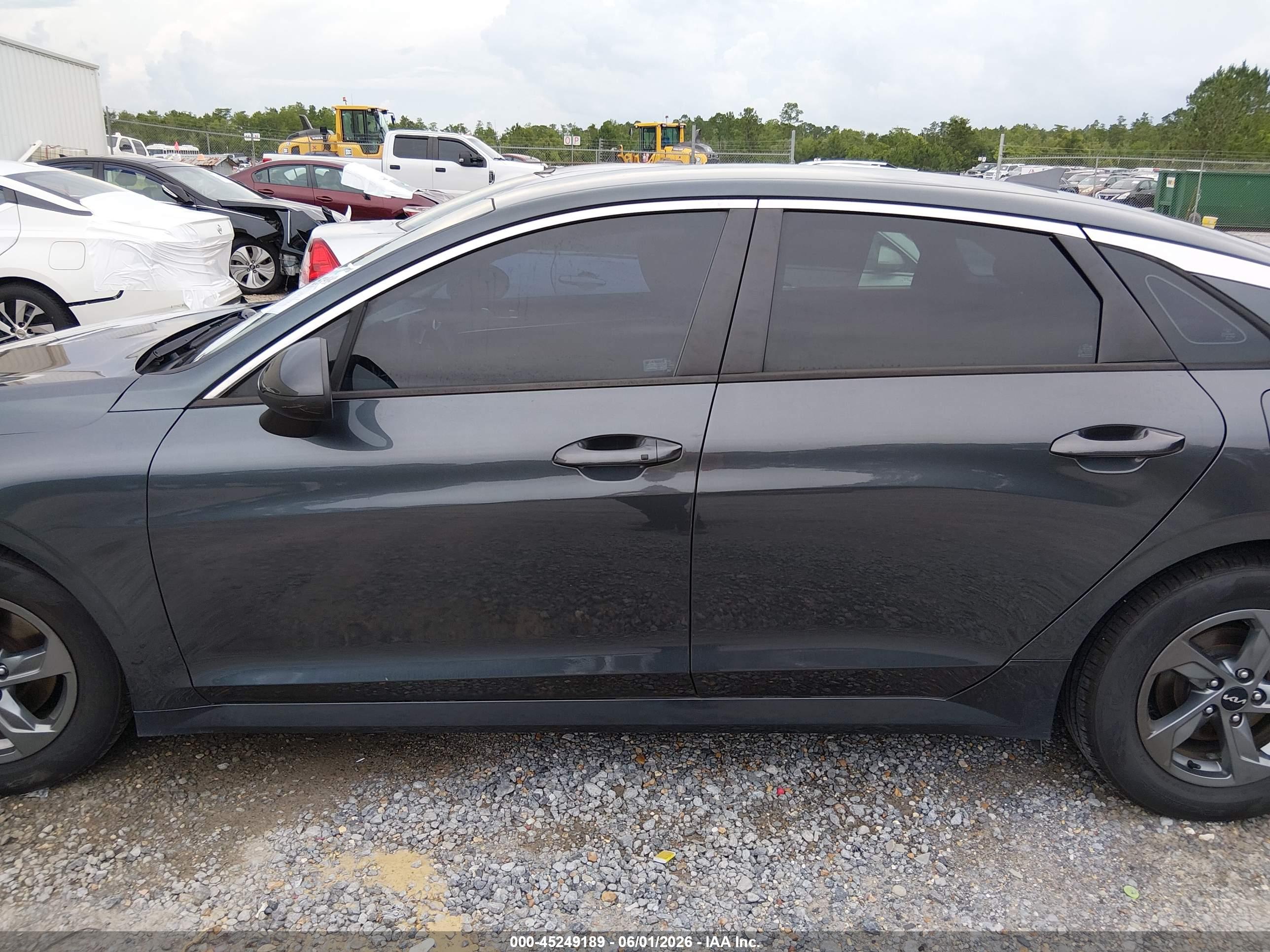 2022 KIA K5 LXS