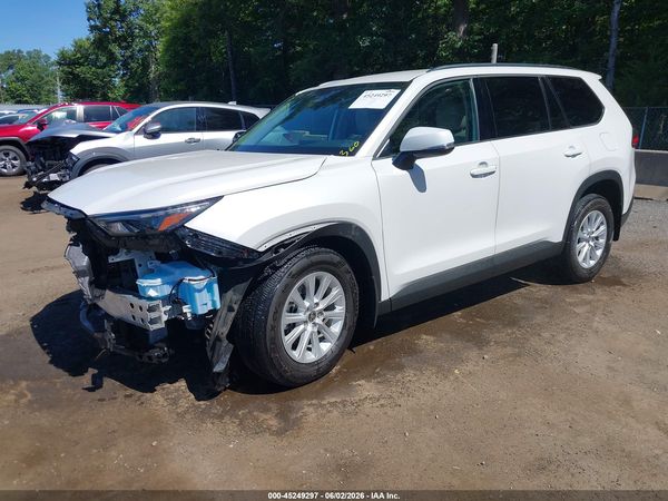 2024 TOYOTA GRAND HIGHLANDER XLE