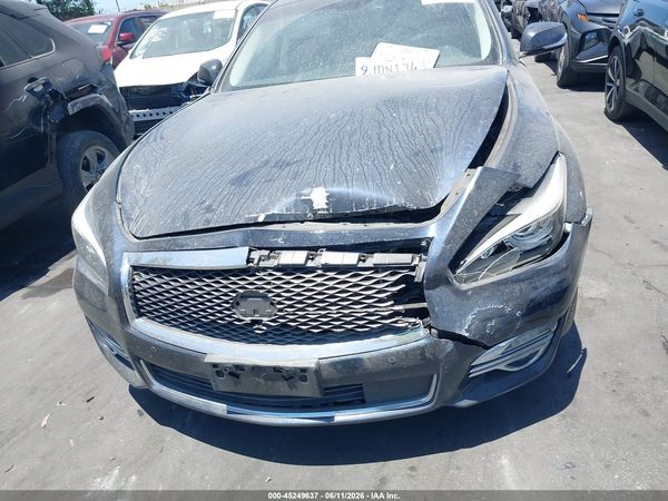 2016 INFINITI Q70H