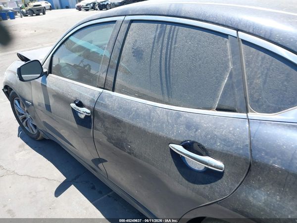 2016 INFINITI Q70H
