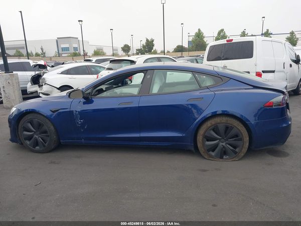 2022 TESLA MODEL S