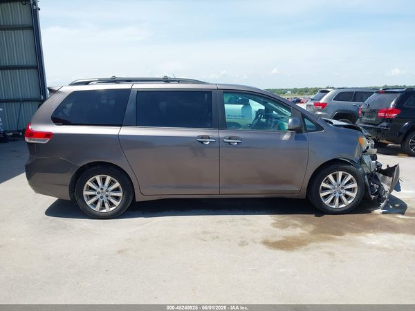 2012 TOYOTA SIENNA XLE 7 PASSENGER