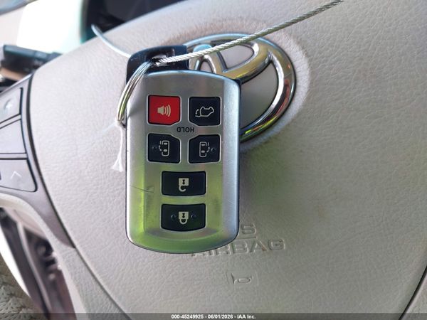 2012 TOYOTA SIENNA XLE 7 PASSENGER