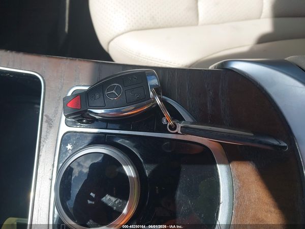 2018 MERCEDES-BENZ GLC 300 4MATIC