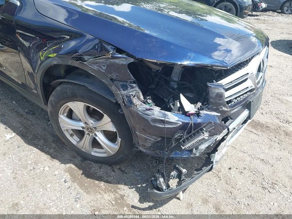 2018 MERCEDES-BENZ GLC 300 4MATIC