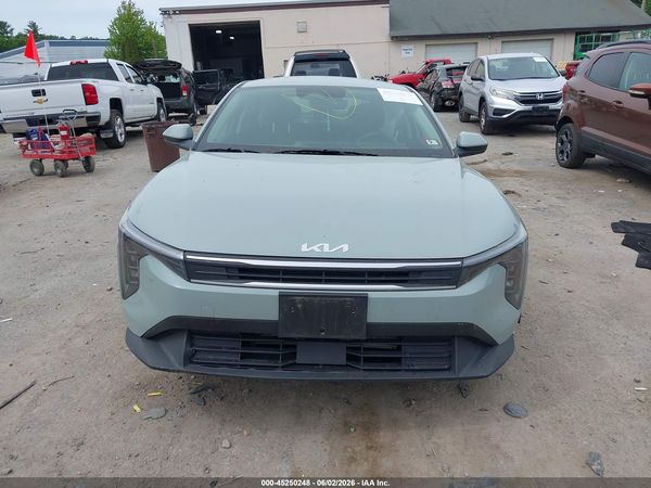 2025 KIA K4 LXS