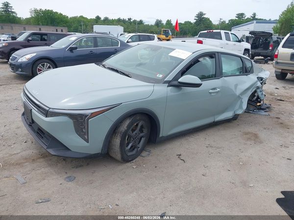 2025 KIA K4 LXS