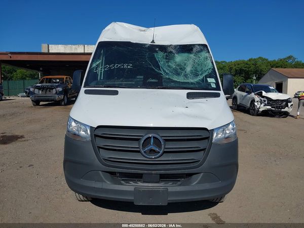 2025 MERCEDES-BENZ SPRINTER 2500