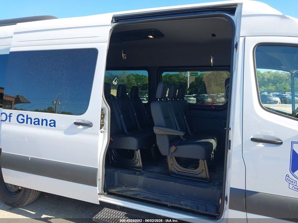 2025 MERCEDES-BENZ SPRINTER 2500