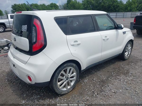 2019 KIA SOUL +