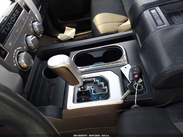 2016 TOYOTA TUNDRA SR5 5.7L V8