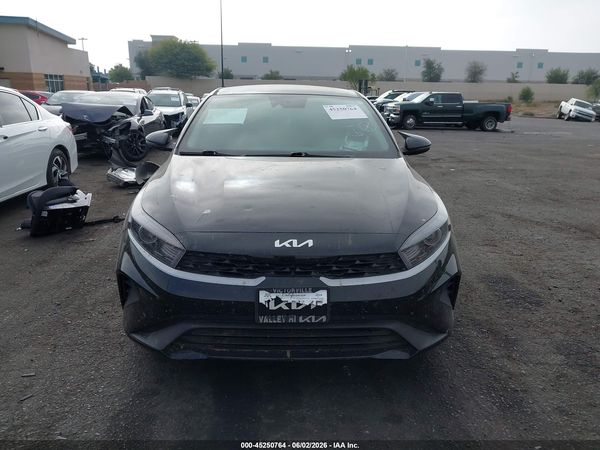 2024 KIA FORTE LXS
