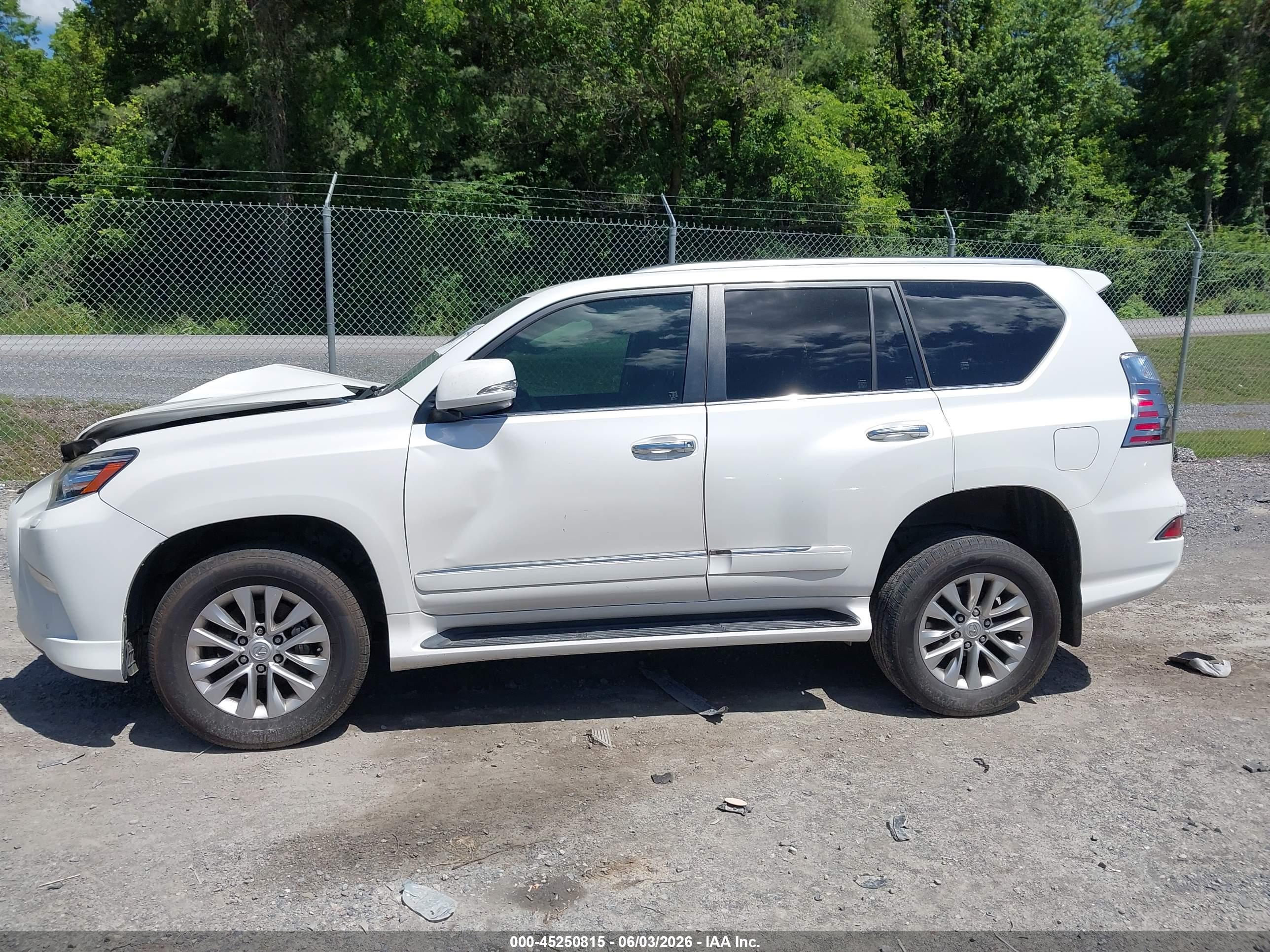 2016 LEXUS GX 460