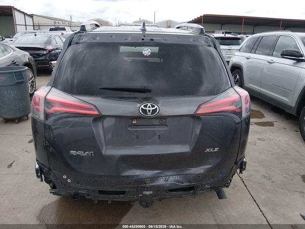 2018 TOYOTA RAV4 XLE