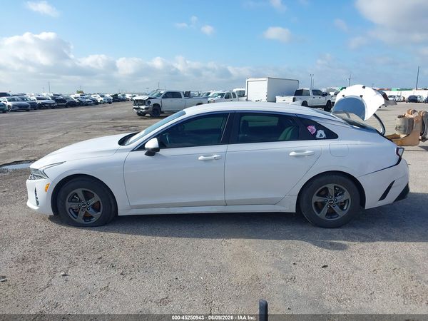 2021 KIA K5 LXS