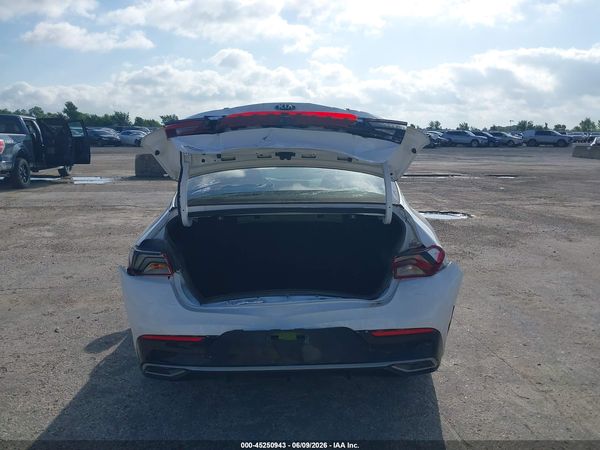 2021 KIA K5 LXS
