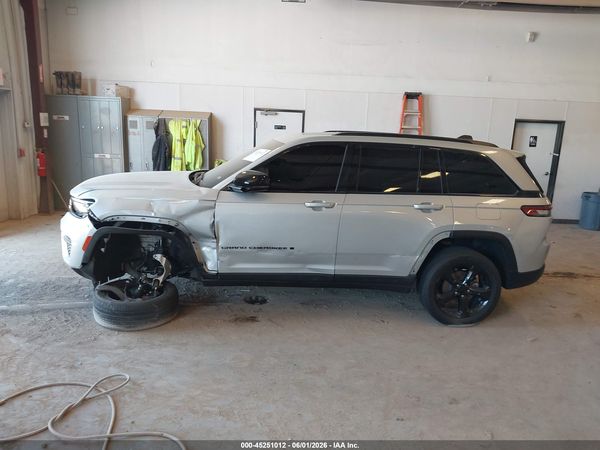 2023 JEEP GRAND CHEROKEE