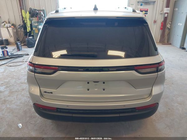 2023 JEEP GRAND CHEROKEE ALTITUDE 4X4