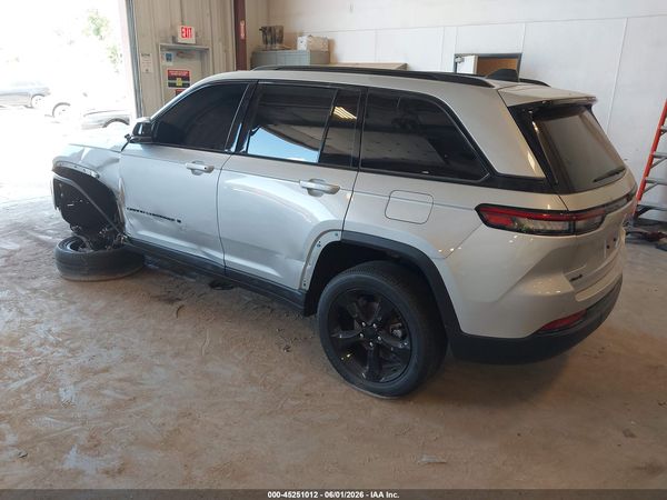 2023 JEEP GRAND CHEROKEE ALTITUDE 4X4