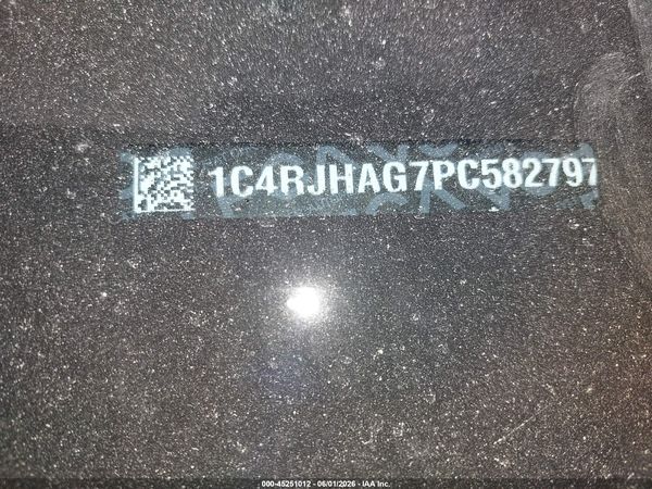 2023 JEEP GRAND CHEROKEE ALTITUDE 4X4