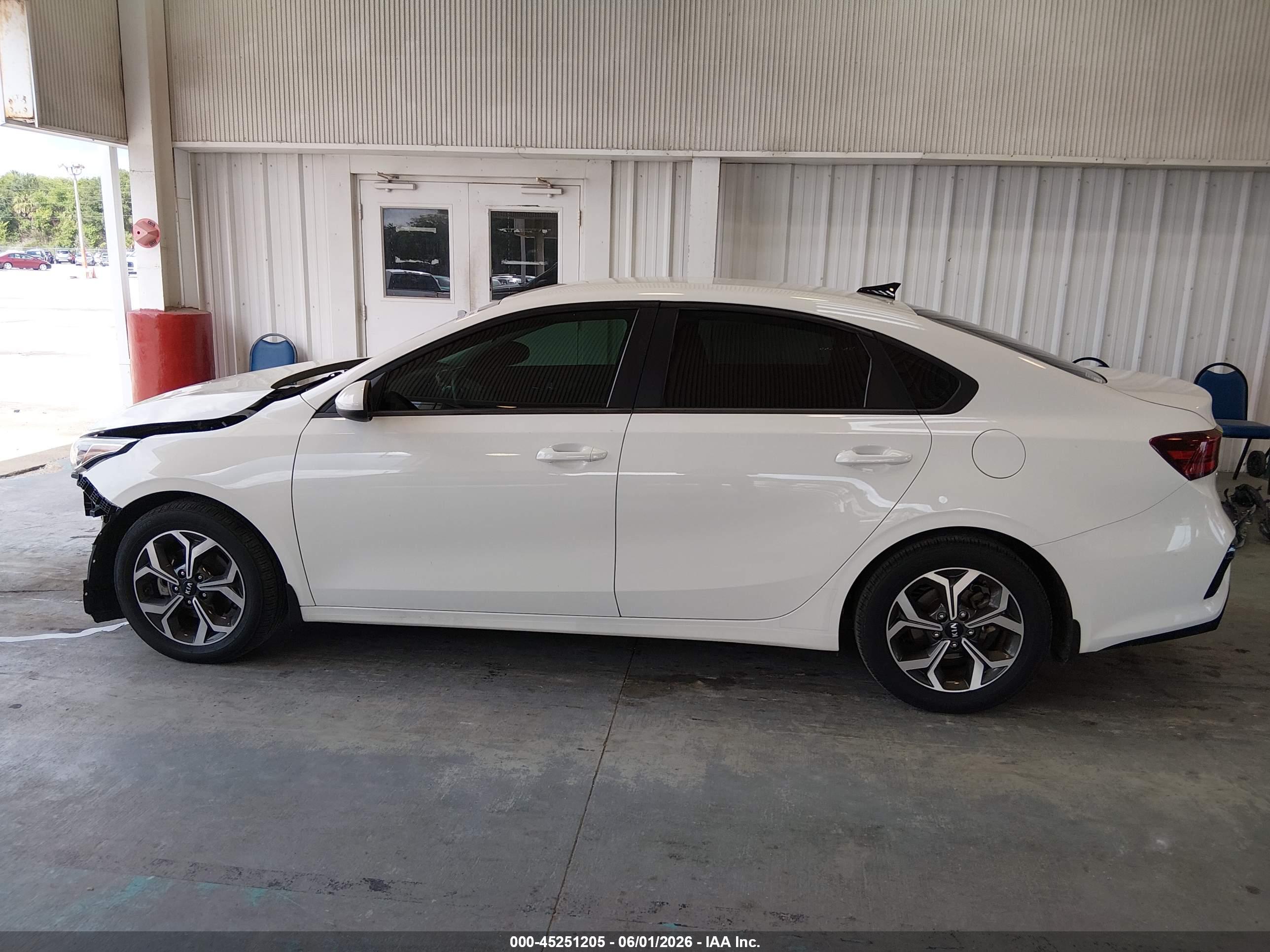2020 KIA FORTE LXS