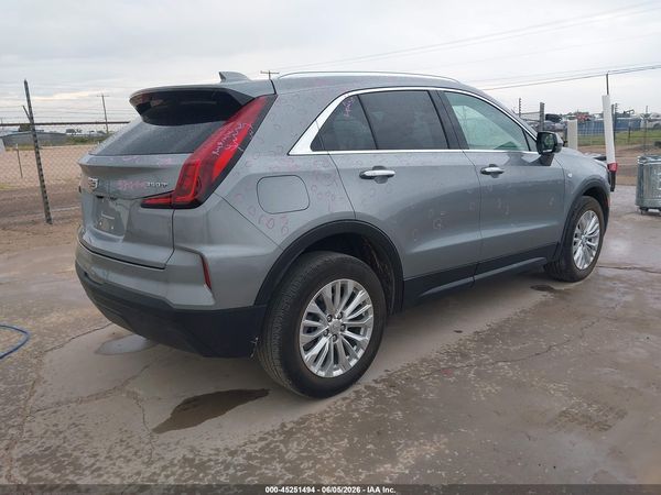 2024 CADILLAC XT4 FWD LUXURY