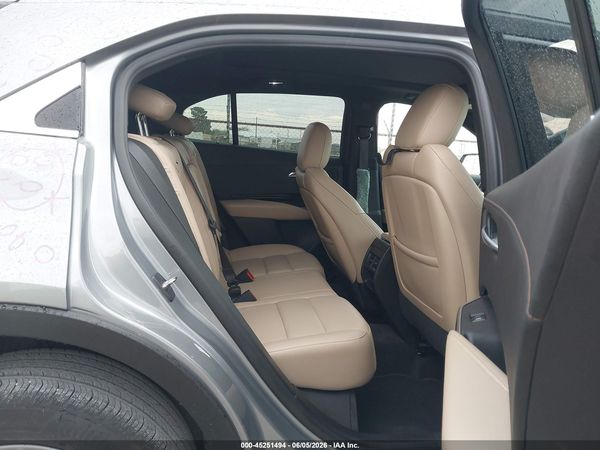 2024 CADILLAC XT4 FWD LUXURY